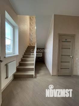 Дом 120м&sup2;, 2-этажный, участок 10 сот.  