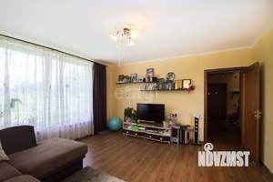 Дом 120м², 2-этажный, участок 10 сот.  