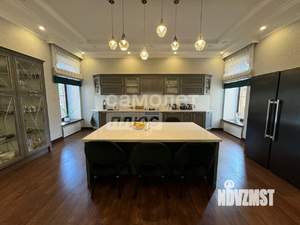 Дом 349м&sup2;, 2-этажный, участок 12 сот.  