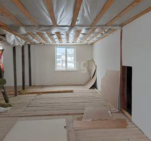 Дом 130м&sup2;, 2-этажный, участок 9 сот.  