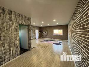 Коттедж 330м², 2-этажный, участок 10 сот.  