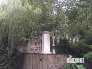 Дом 362м&sup2;, 3-этажный, участок 10 сот.  