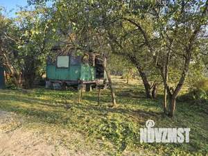 Дом 12м&sup2;, 2-этажный, участок 5 сот.  