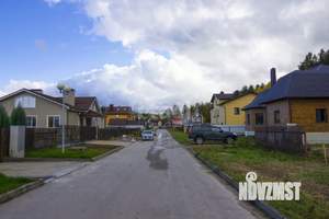 Дом 200м&sup2;, 2-этажный, участок 17 сот.  