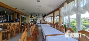 Дом 1703м&sup2;, 5-этажный, участок 11 сот.  