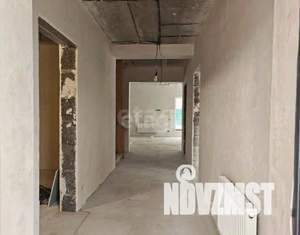 Дом 140м&sup2;, 2-этажный, участок 8 сот.  