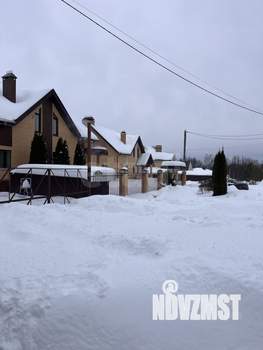 Дом 500м&sup2;, 3-этажный, участок 28 сот.  