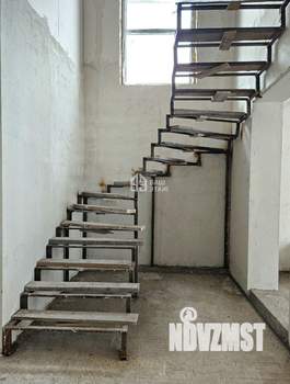 Дом 129м&sup2;, 2-этажный, участок 4 сот.  