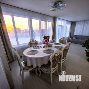 Дом 242м&sup2;, 2-этажный, участок 11 сот.  