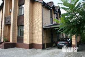 Коттедж 294м&sup2;, 2-этажный, участок 19 сот.  