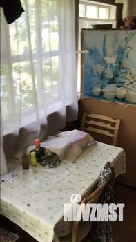 Дом 18м², 2-этажный, участок 4 сот.  