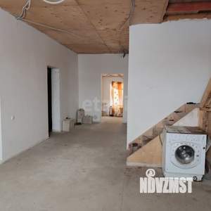 Дом 130м&sup2;, 2-этажный, участок 9 сот.  