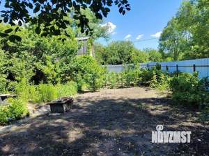 Дом 30м&sup2;, 2-этажный, участок 4 сот.  