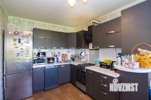 Дом 120м², 2-этажный, участок 10 сот.  