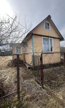 Дача 20м², 2-этажный, участок 4 сот.  