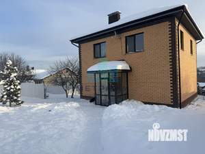 Дом 123м&sup2;, 2-этажный, участок 10 сот.  