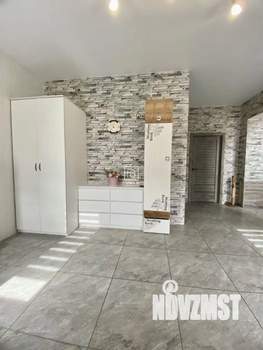 Дом 195м&sup2;, 2-этажный, участок 7 сот.  