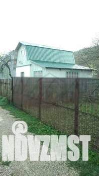 Дача 40м&sup2;, 2-этажный, участок 5 сот.  