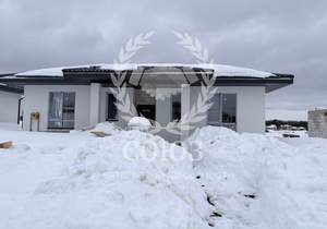 Дом 124м&sup2;, 1-этажный, участок 5 сот.  