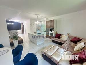 Таунхаус 222м&sup2;, 3-этажный, участок 2 сот.  