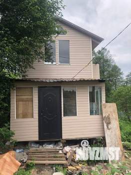 Дом 30м&sup2;, 2-этажный, участок 7 сот.  