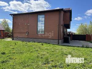 Таунхаус 184м&sup2;, 3-этажный, участок 7 сот.  