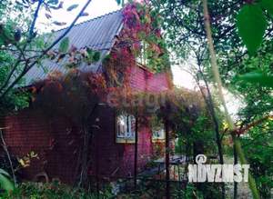 Дом 50м&sup2;, 2-этажный, участок 6 сот.  