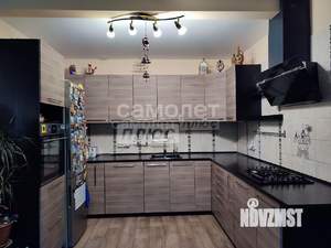 Дом 149м&sup2;, 2-этажный, участок 9 сот.  