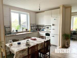 Дом 151м&sup2;, 2-этажный, участок 10 сот.  