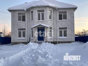 Дом 221м², 2-этажный, участок 6 сот.  