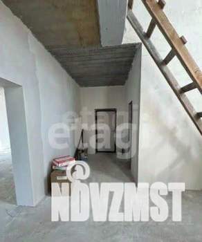 Дом 145м&sup2;, 2-этажный, участок 15 сот.  