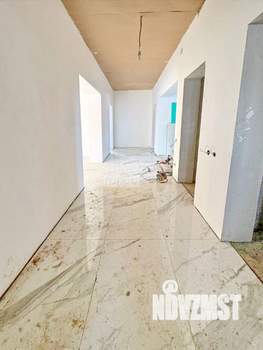 Дом 175м&sup2;, 2-этажный, участок 10 сот.  