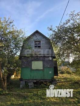 Дом 12м&sup2;, 2-этажный, участок 5 сот.  