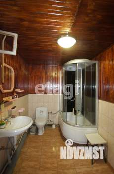 Дом 260м&sup2;, 2-этажный, участок 10 сот.  