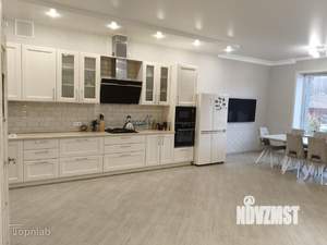 Коттедж 200м&sup2;, 1-этажный, участок 20 сот.  