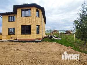 Дом 195м², 2-этажный, участок 10 сот.  