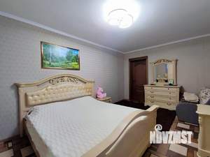 Дом 153м&sup2;, 2-этажный, участок 4 сот.  