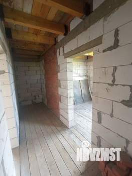 Дом 170м&sup2;, 3-этажный, участок 13 сот.  