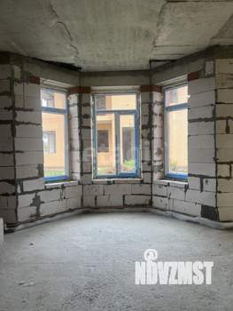 Дом 177м&sup2;, 2-этажный, участок 9 сот.  