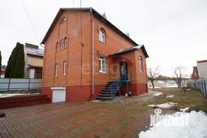 Дом 328м&sup2;, 3-этажный, участок 9 сот.  