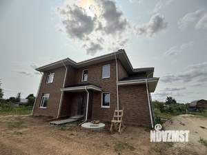 Дом 300м&sup2;, 2-этажный, участок 17 сот.  