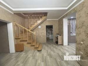 Дом 150м&sup2;, 2-этажный, участок 20 сот.  