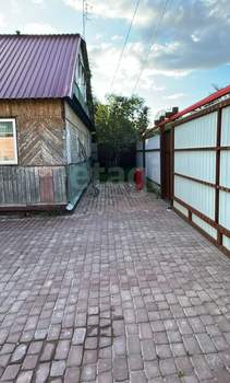 Дом 72м², 2-этажный, участок 6 сот.  