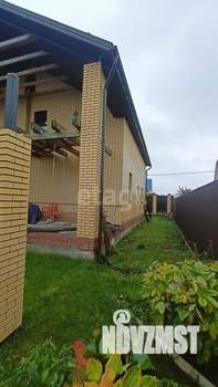 Дом 260м&sup2;, 2-этажный, участок 6 сот.  