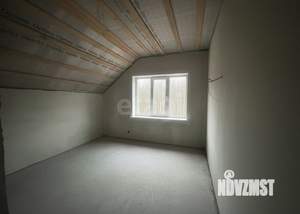 Дом 140м&sup2;, 2-этажный, участок 10 сот.  