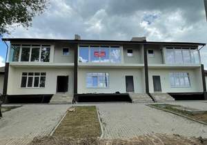 Дом 147м&sup2;, 2-этажный, участок 4 сот.  