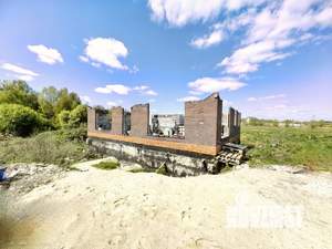 Дом 168м&sup2;, 1-этажный, участок 8 сот.  