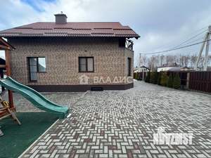 Дом 256м², 2-этажный, участок 7 сот.  