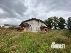 Дом 196м&sup2;, 2-этажный, участок 10 сот.  