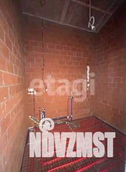 Дом 104м&sup2;, 1-этажный, участок 10 сот.  